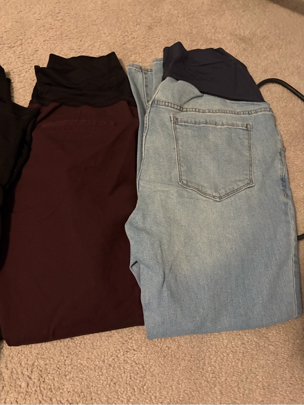 Maternity pant bundle - Picture 2 of 4